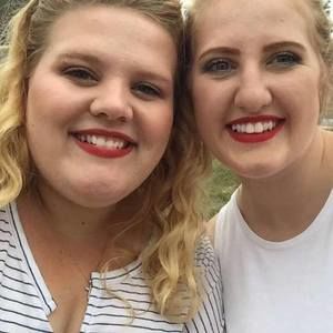 Meet your Posher, Zoe